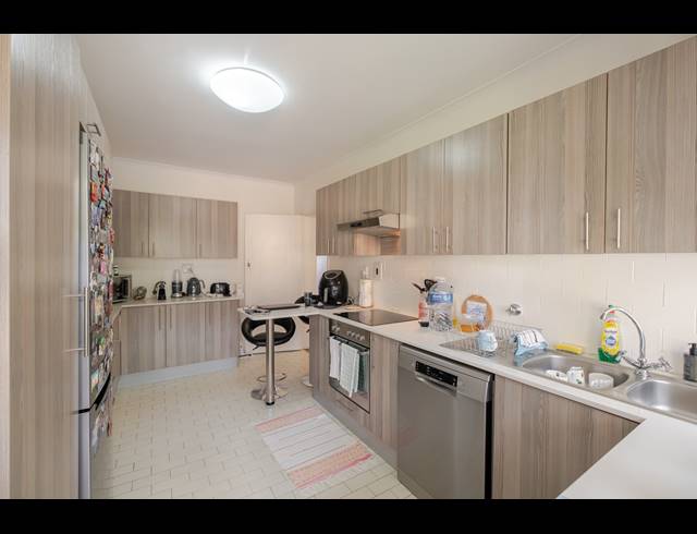 2 BEDROOM APARTMENT FOR SALE IN FRESNAYE